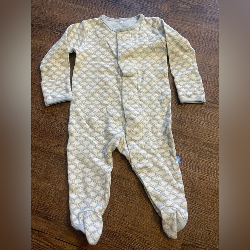 Magnetic Me Cream and Blue Patterned Footie